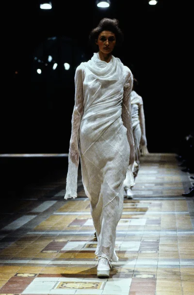 Look 27